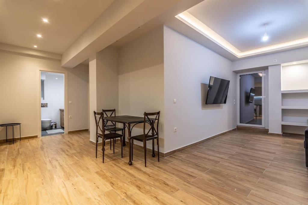 Pollys Place Apartment Athens Luaran gambar